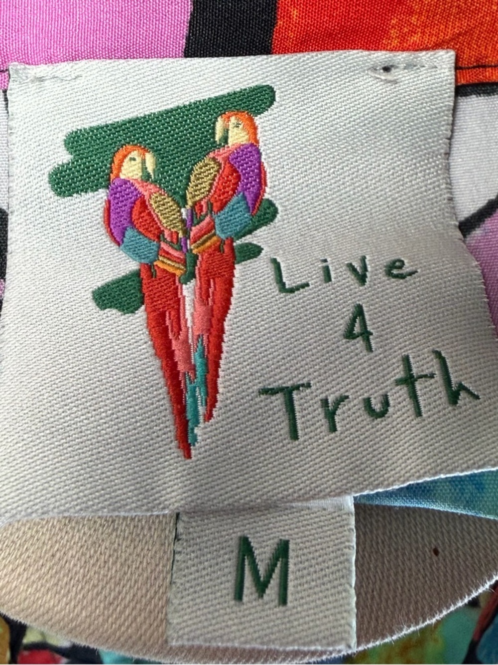 Live 4 Truth Abstract Print Cropped Blouse L/S Trendy Top - Size Medium - Picture 6 of 7